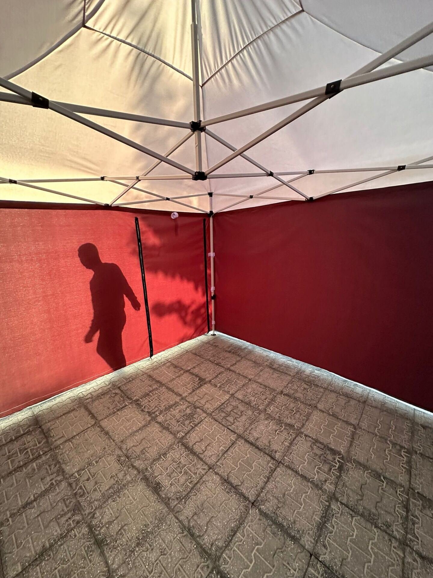 3x3 Gazebo Tente 4 Duvar Kapalı – Fermuarlı Kapılı Model