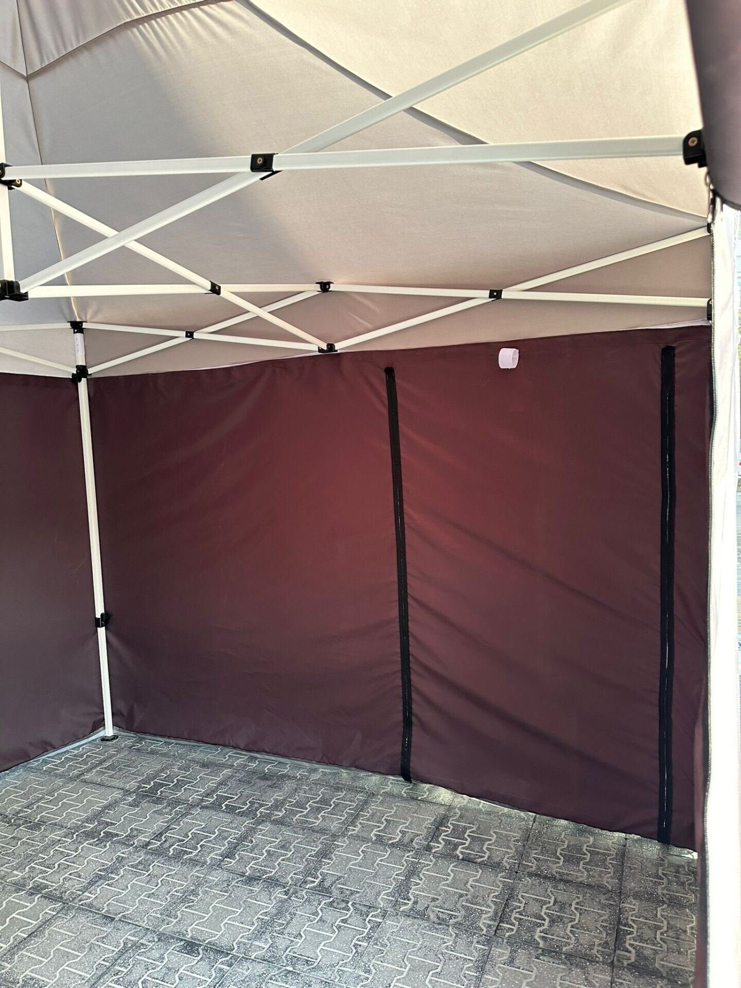 3x3 Gazebo Tente 4 Duvar Kapalı – Fermuarlı Kapılı Model